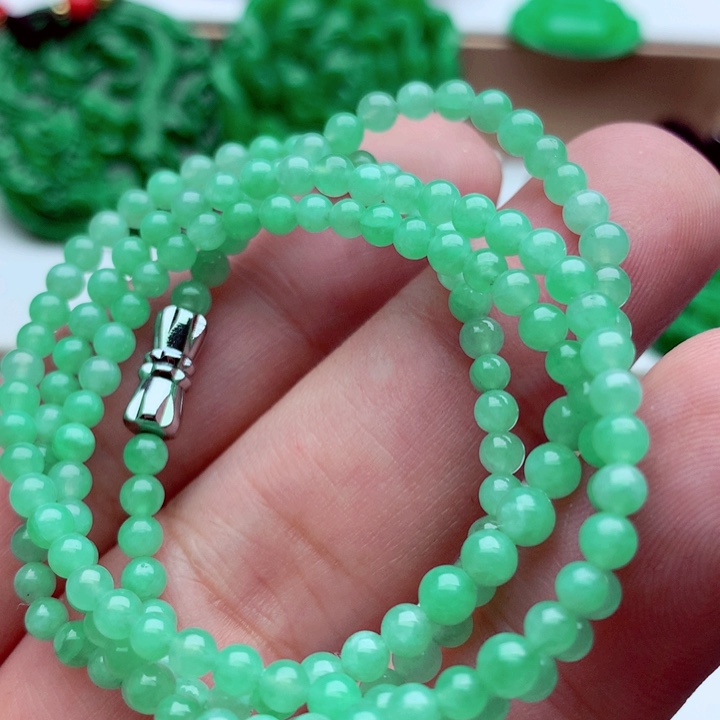 翡翠未镶嵌毛衣链