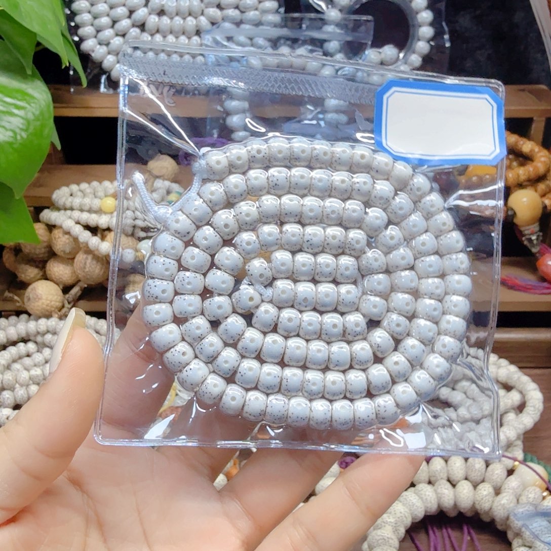 ****手吊坠星月菩提开封不退换
