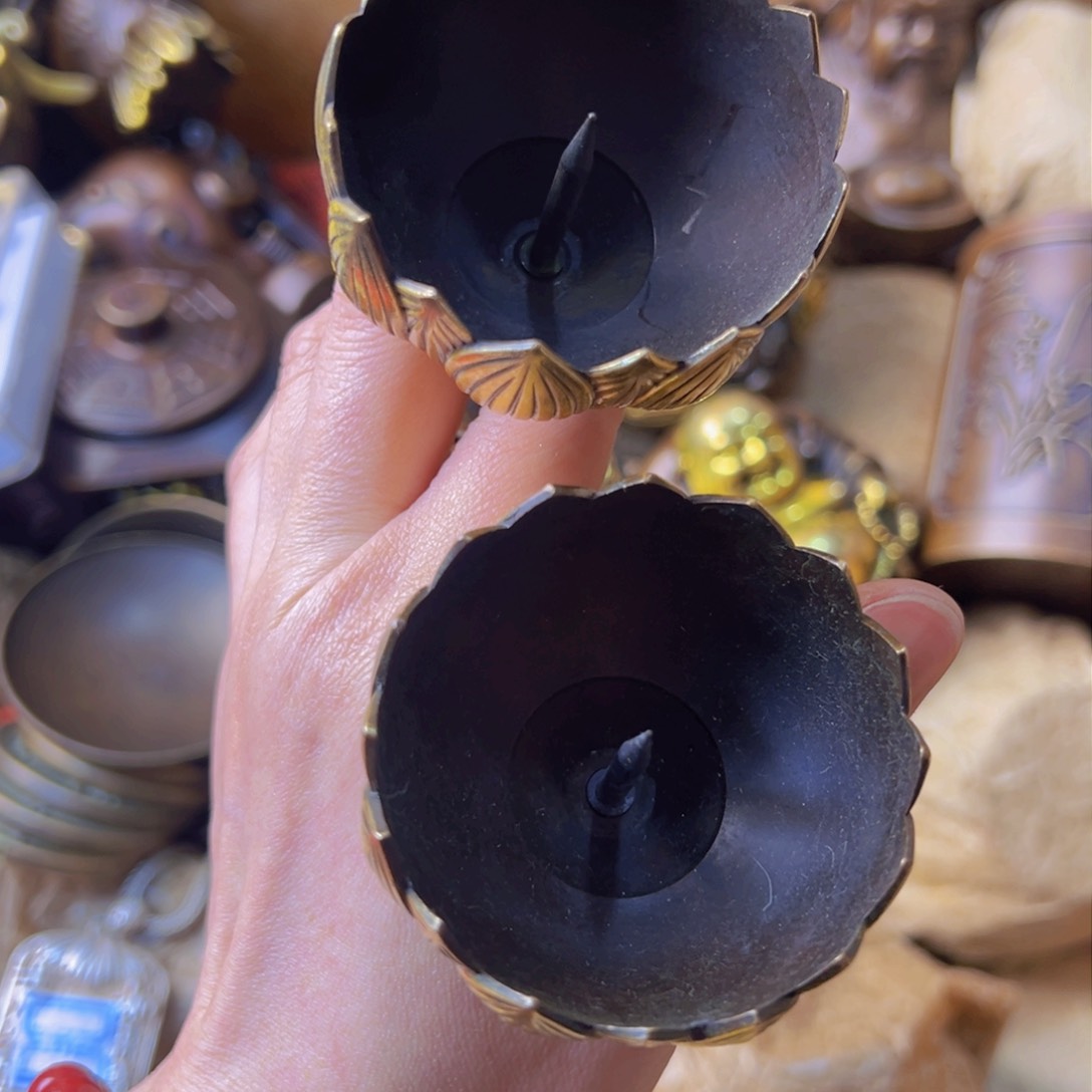 原矿风磨铜大烛台一对