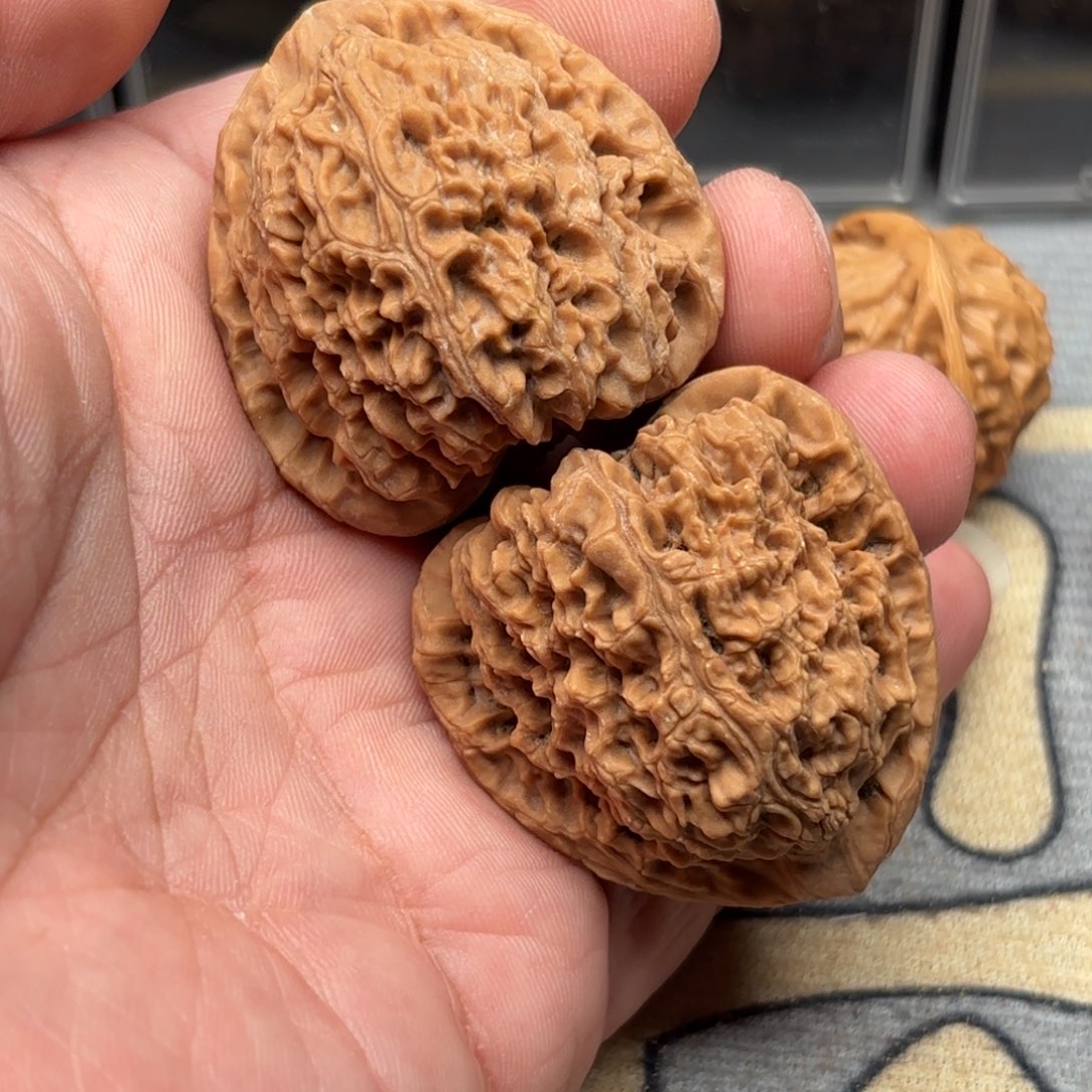 文玩核桃把件南疆石42