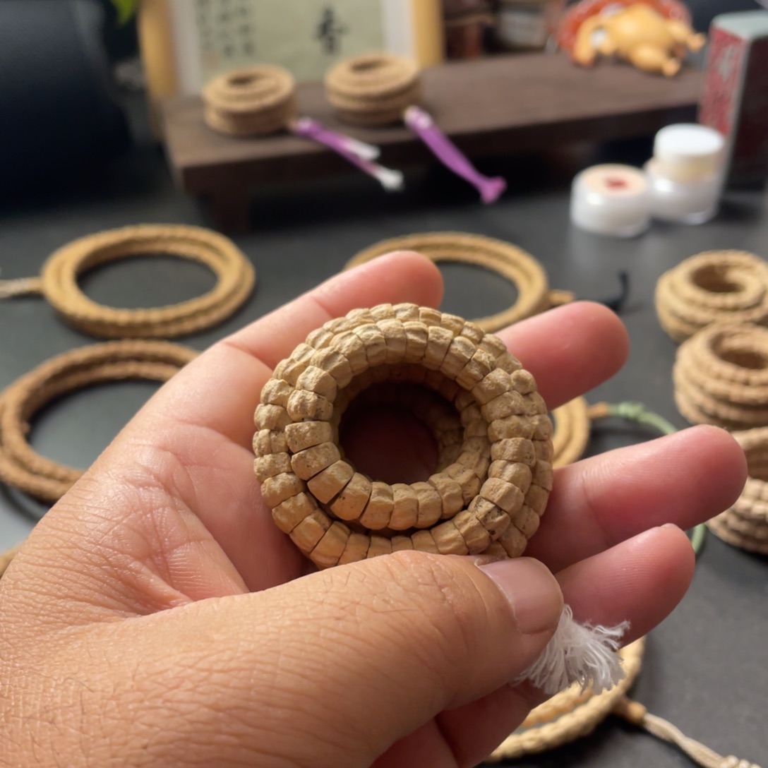 苏***洺菩提籽类热振产区粉皮微斜切大肠超级顺