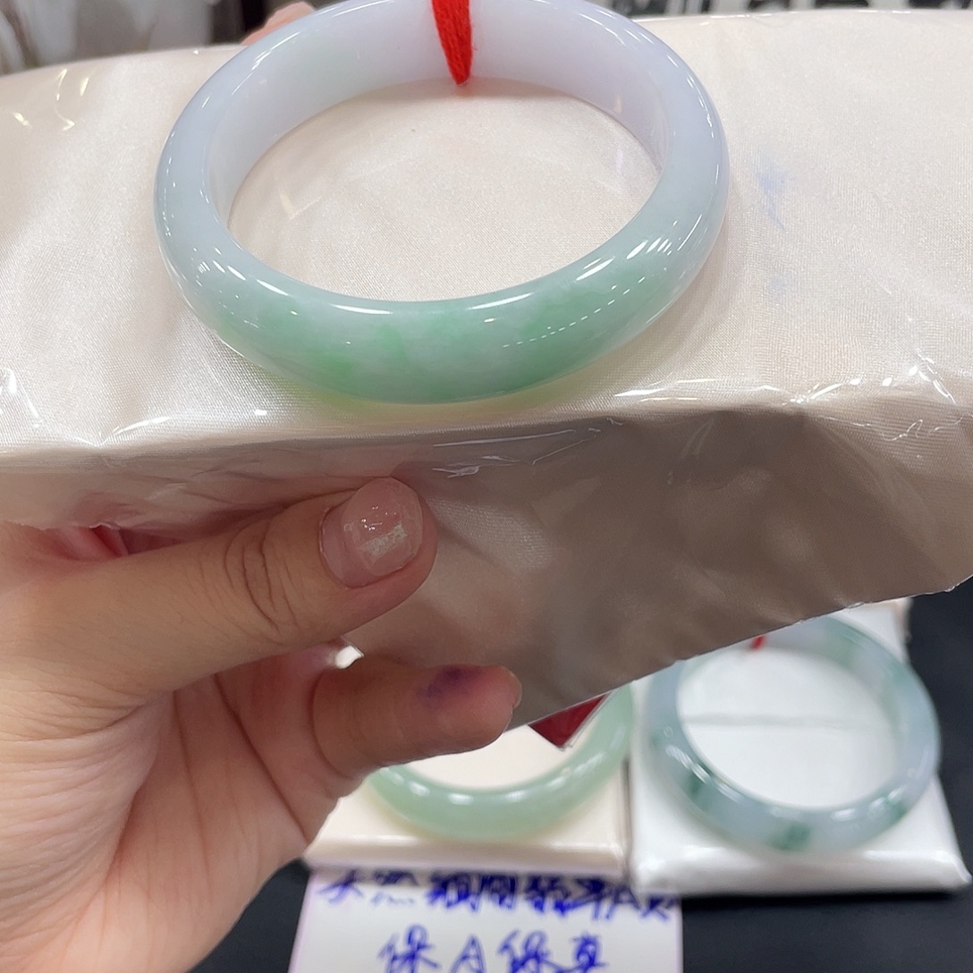 翡翠未镶嵌手镯天然缅甸Ａ货翡翠手镯31