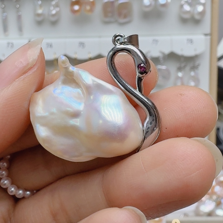 颈饰淡水珍珠未镶嵌