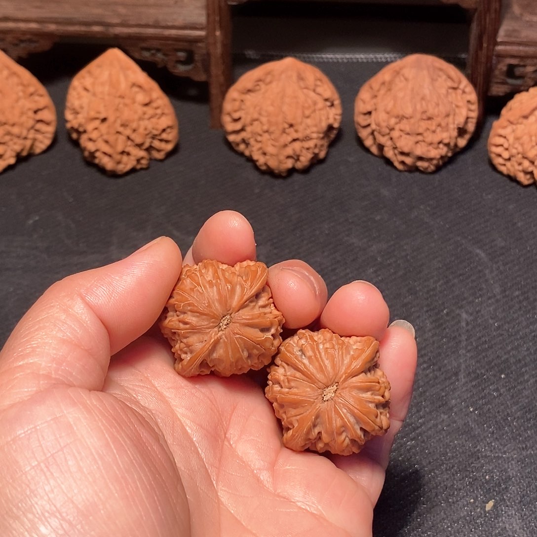 把件文玩核桃此****?磨盘33尺