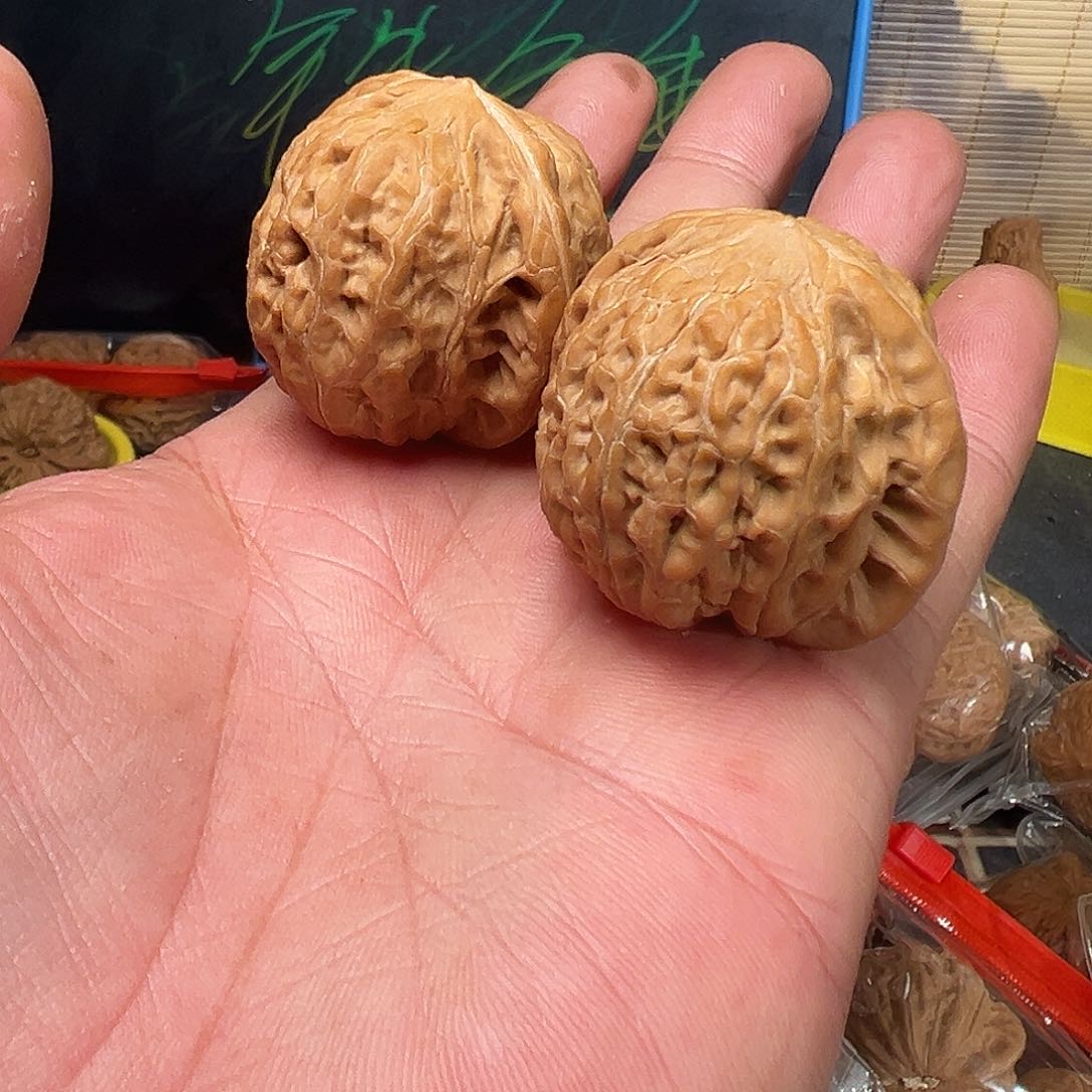 文玩核桃吊坠無*铁锤