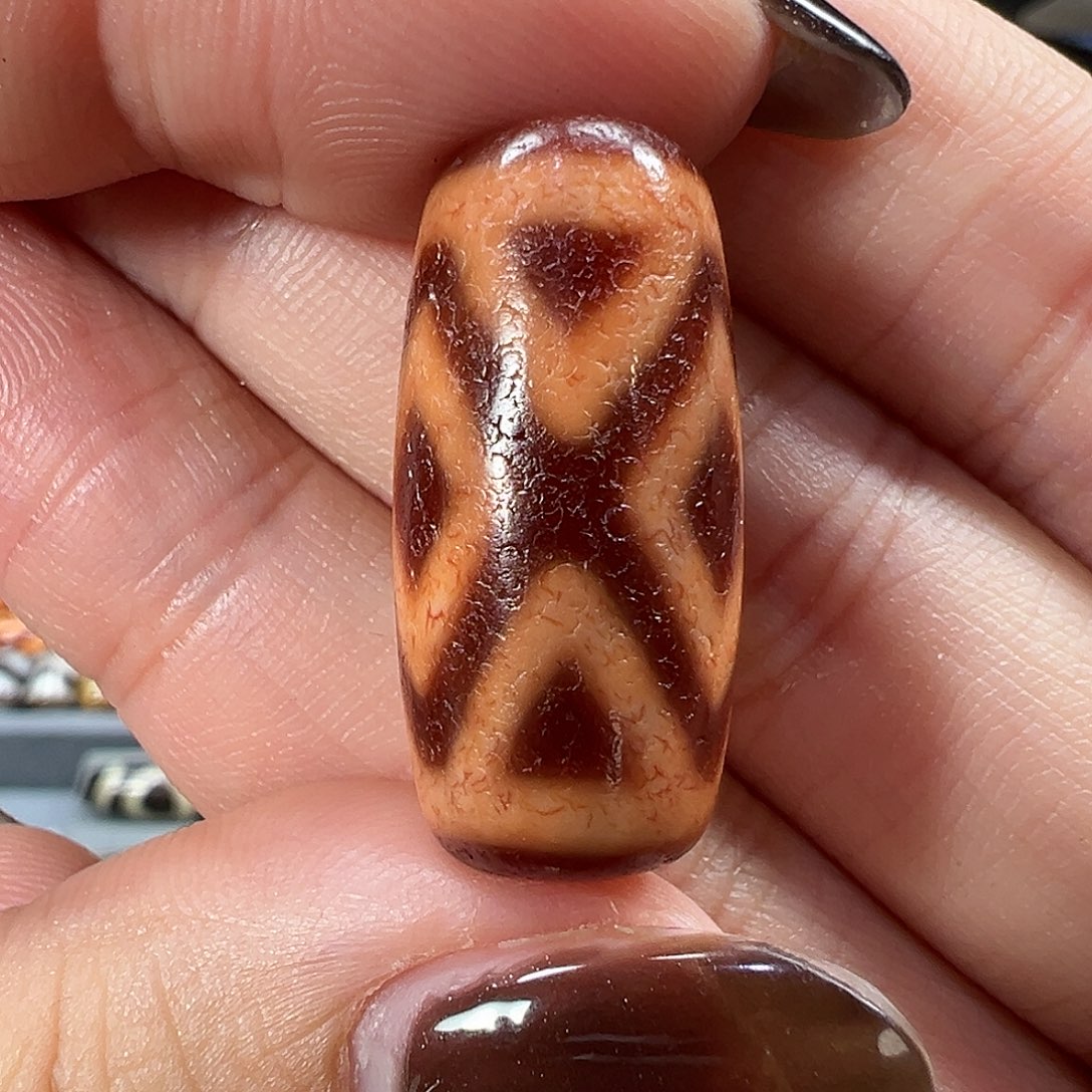 玛瑙/玉髓未镶嵌珠宝半成品精品金蟾红橘王金刚三六九