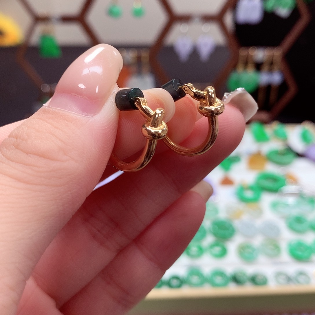 翡翠耳饰18K金镶嵌天然