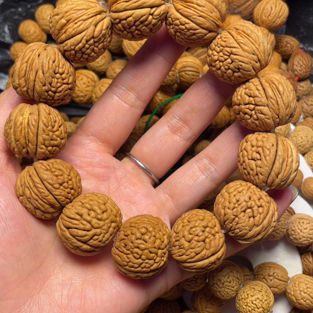 D***g桃木桃核手串25+龙鳞王