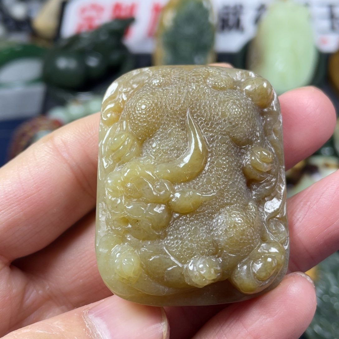 岫岩老玉（透闪石质玉）手链未镶嵌