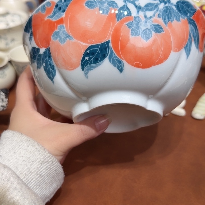 末***末景德镇陶瓷艺术品