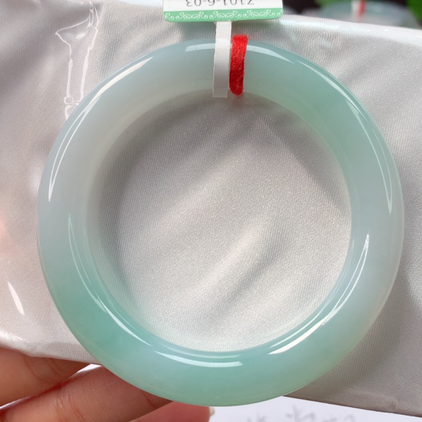 【闪购商品】翡翠手镯未镶嵌天然翡翠手镯