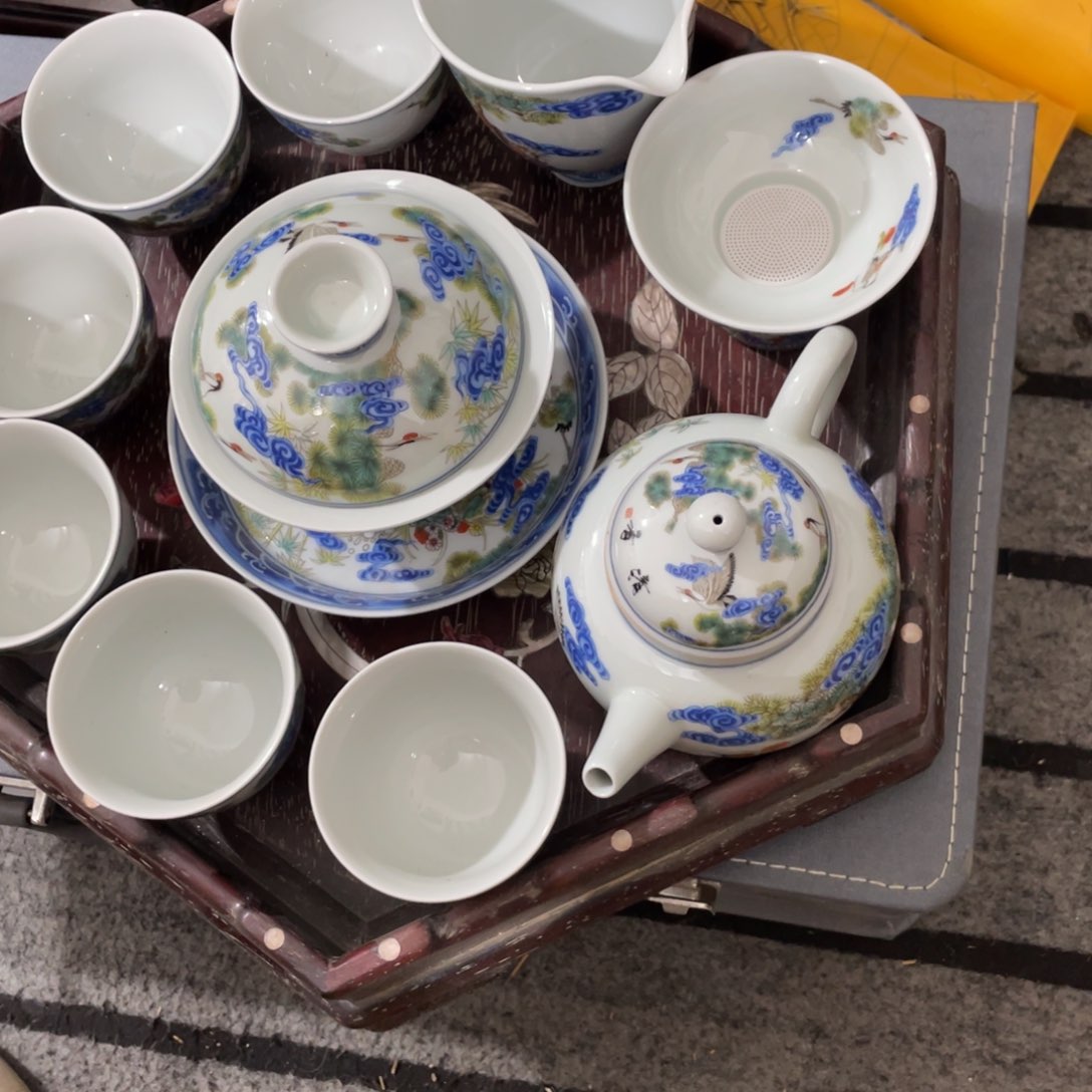 瓷器我是你的好朋友百****）