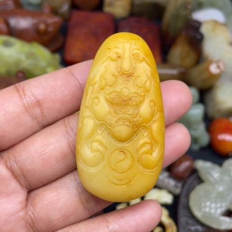 和田玉未镶嵌颈饰39