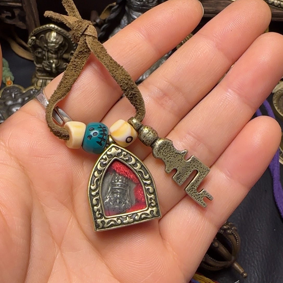 魏***明泥塑藏传牌子……藏传牌子