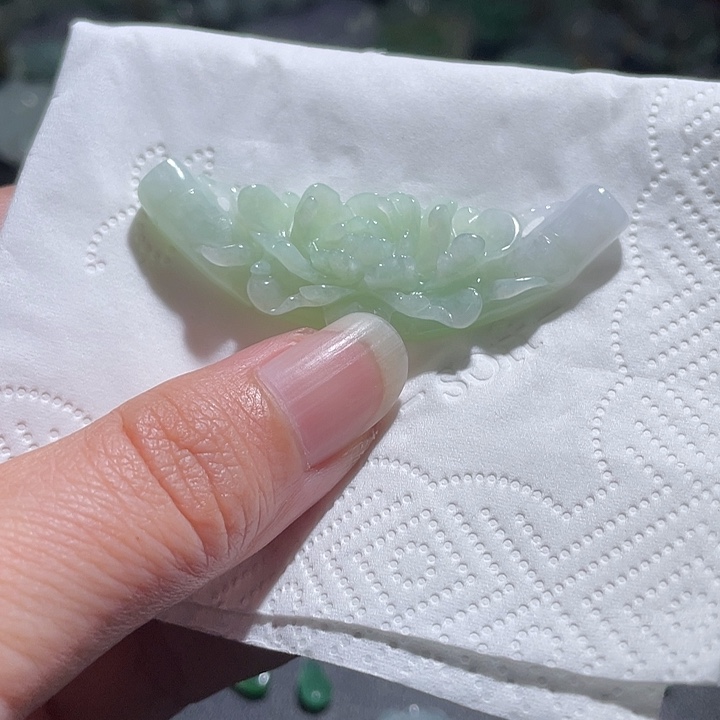 颈饰未镶嵌翡翠天