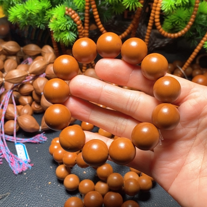 橄榄核手串1.7福利光珠
