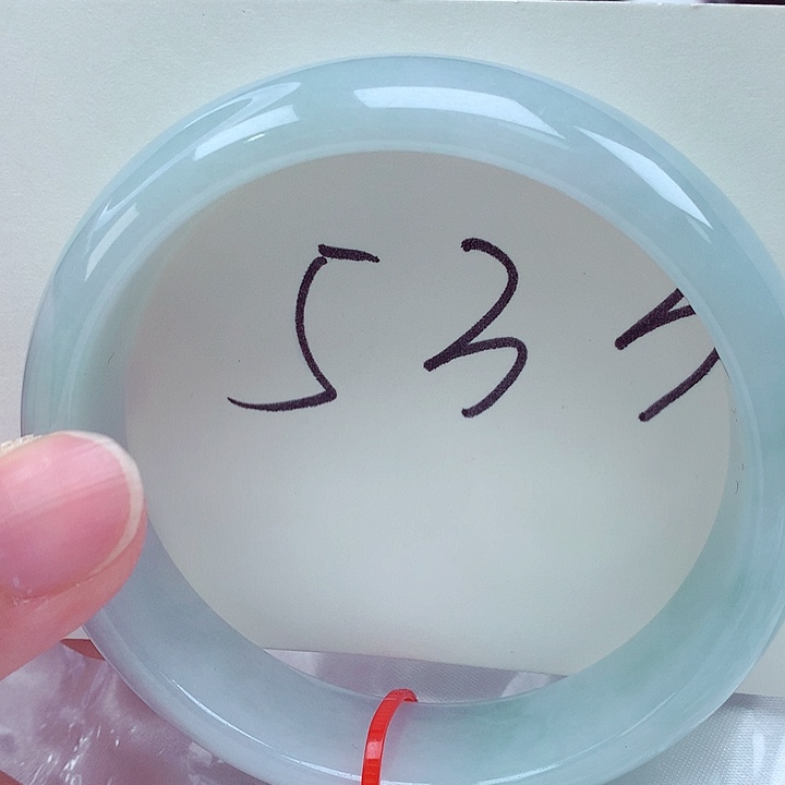 翡翠未镶嵌手镯翡翠