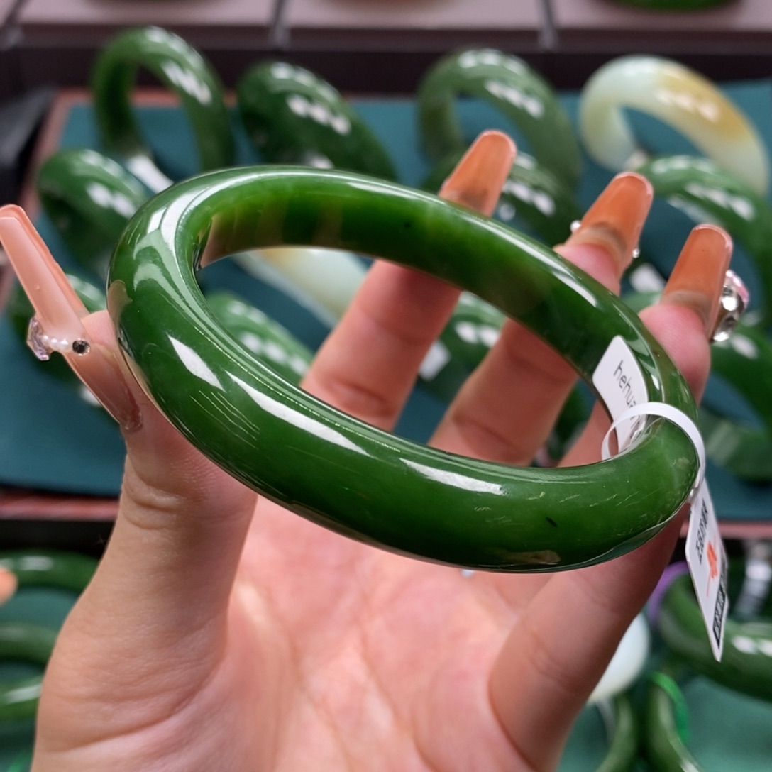 和田玉（碧玉）未镶嵌手镯5960