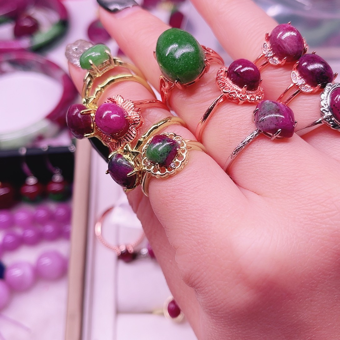 约***盒未镶嵌红宝石戒指