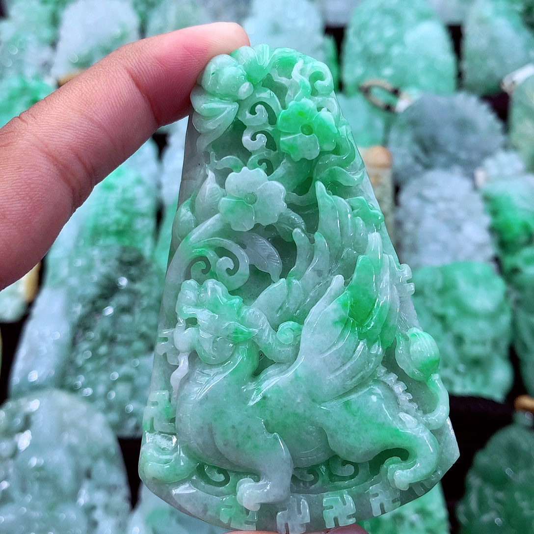 翡翠未镶嵌吊坠(不含链)