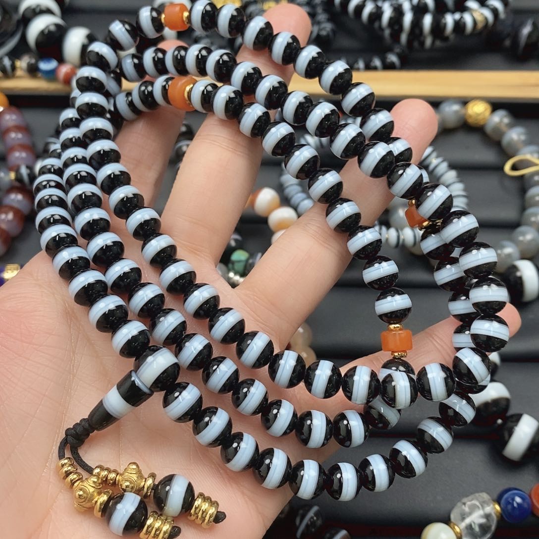 玛瑙/玉髓玛瑙项链未镶嵌