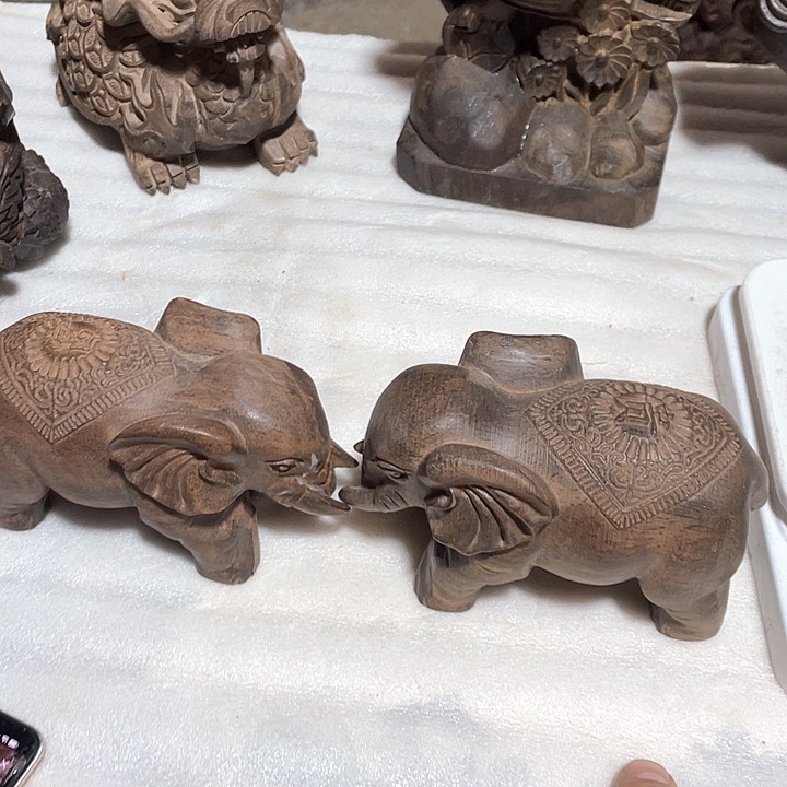 贡木手工制作工艺精湛