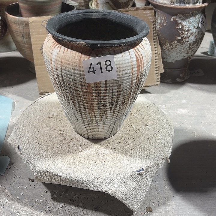 陶摆件高17，口10，无孔，418