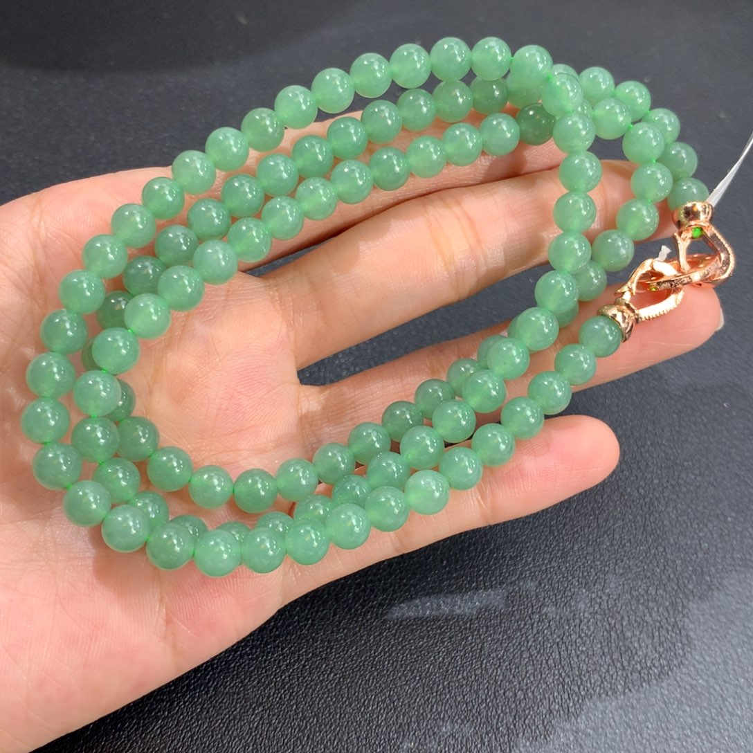 翡翠未镶嵌手串卡6胶润湖水绿项链