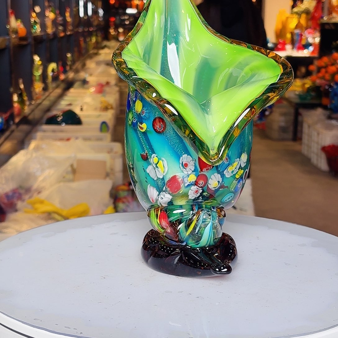 徐***公琉璃手工艺品琉璃岛是世界著名古人类