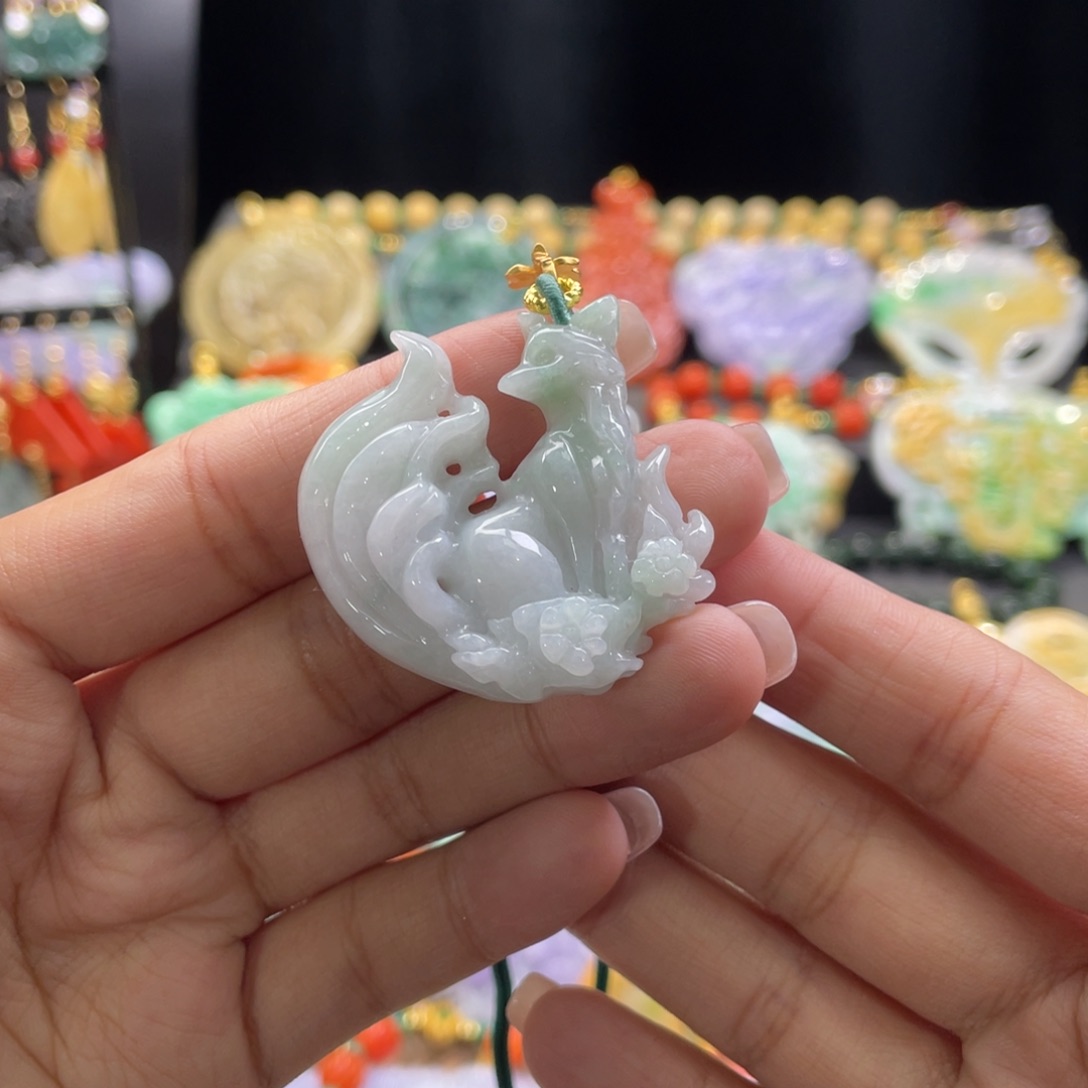 翡翠颈饰未镶嵌代编织