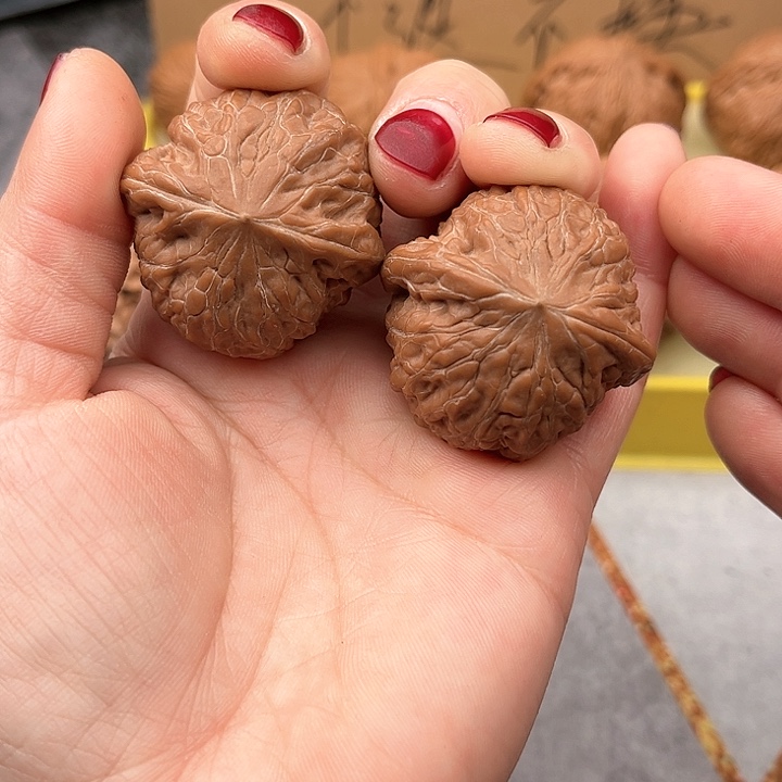 文玩核桃把件铁锤全品38