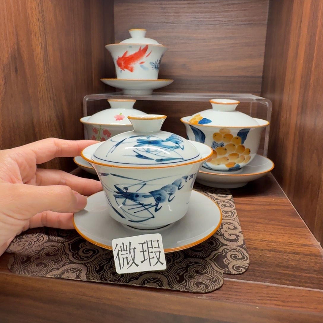 釉下手绘茶具微瑕