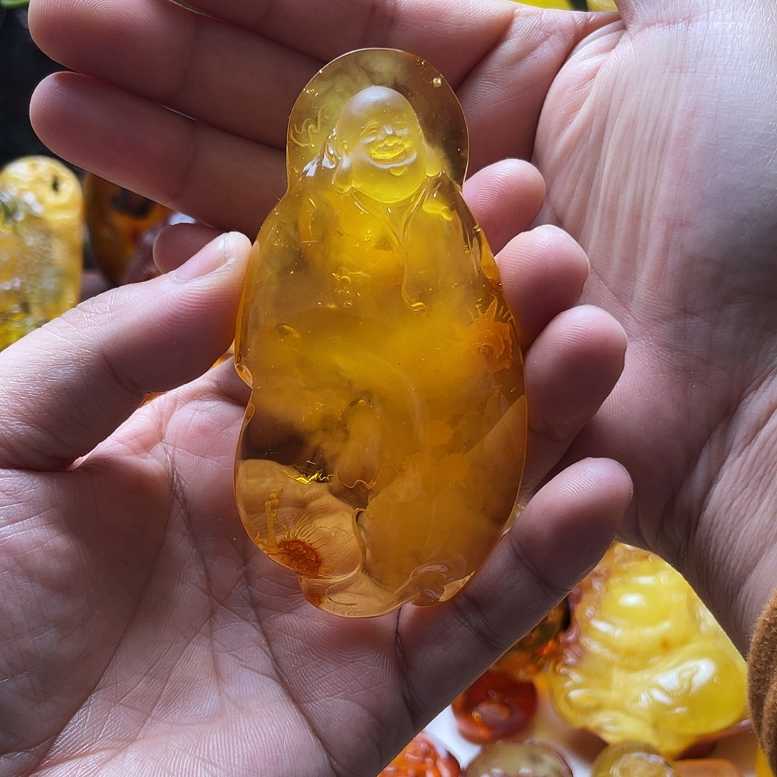 琥珀未镶嵌裸石吊坠