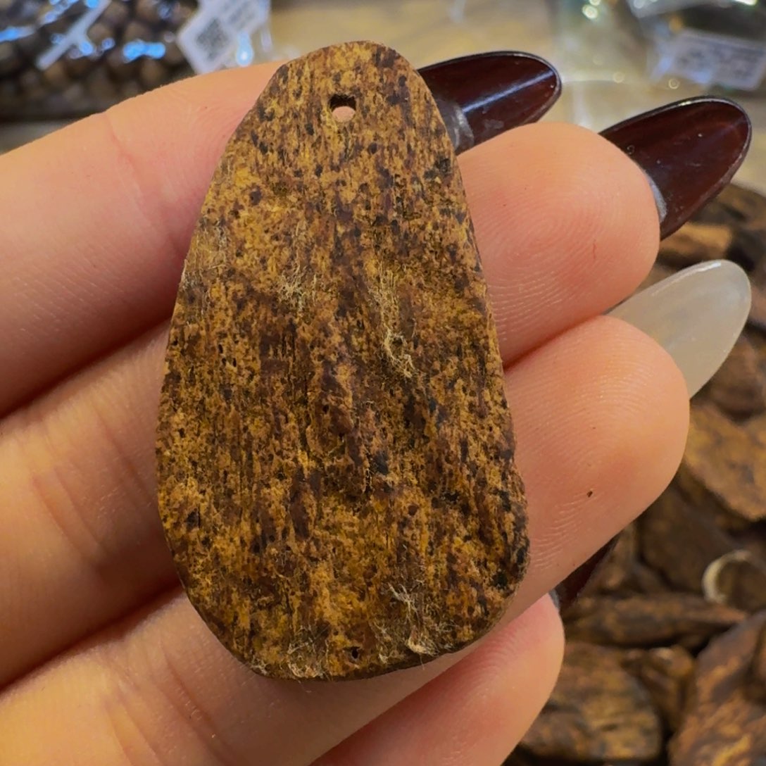 沉香吊坠红土红土红土