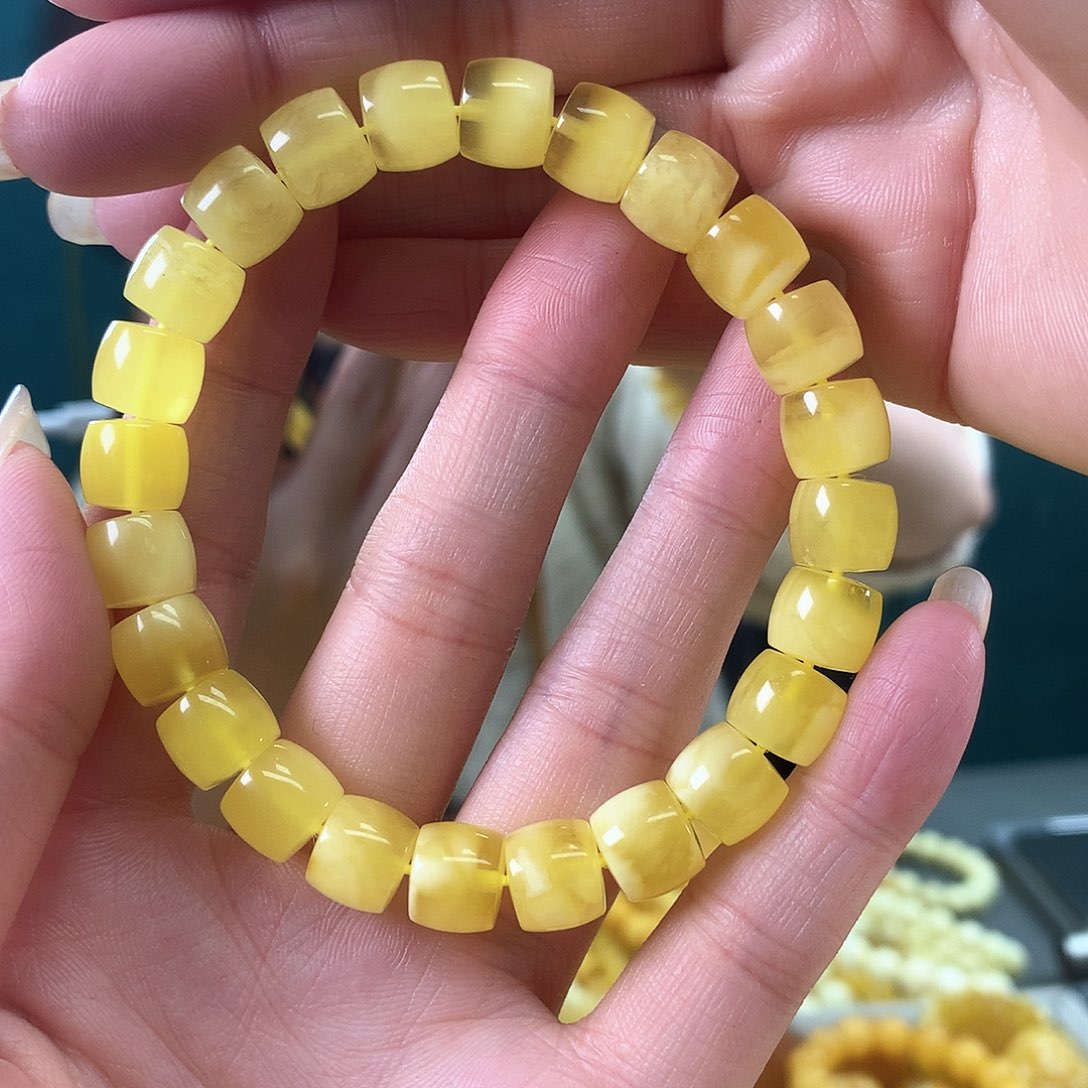 蜜蜡珠宝奇石未镶嵌9.3