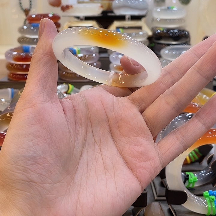 玛瑙/玉髓未镶嵌手镯4