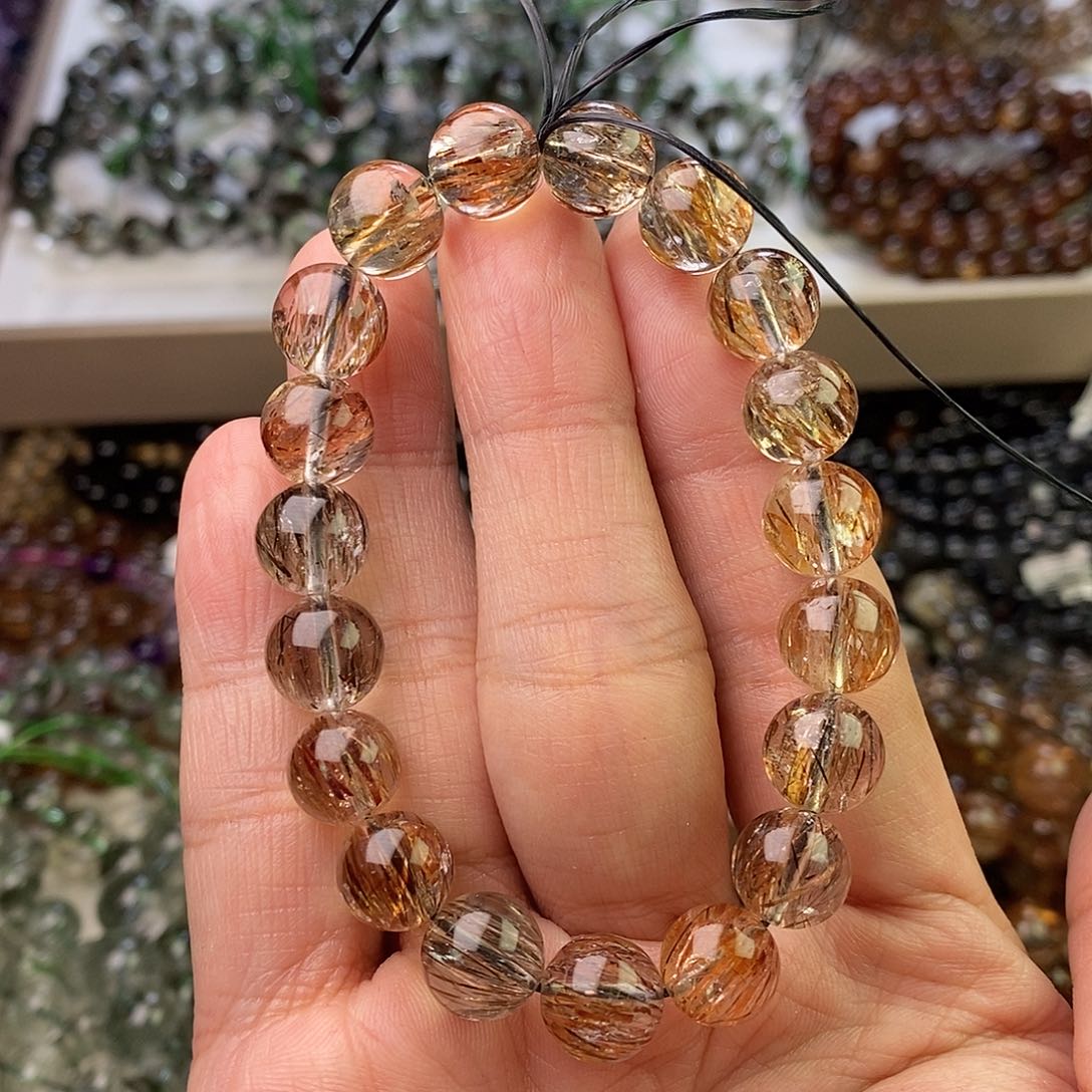 水晶手串未镶嵌?***?卡10