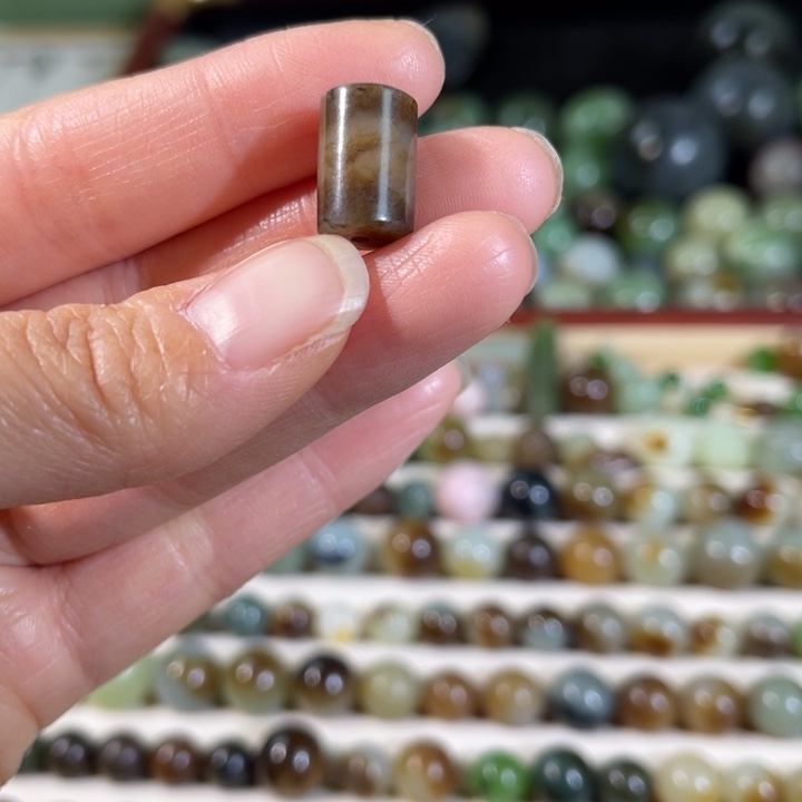 和田玉（糖玉）未镶嵌珠宝半成品