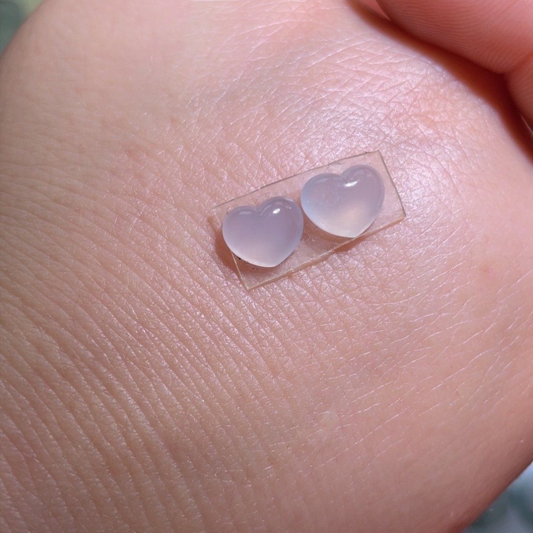 定制翡翠未镶嵌爱心