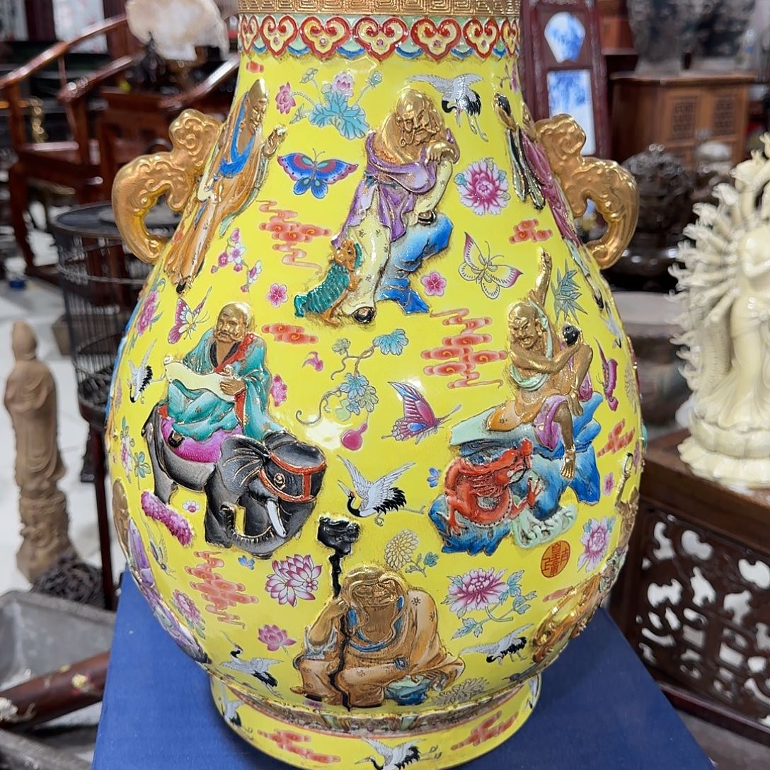 珐琅彩18罗汉精雕超级福利