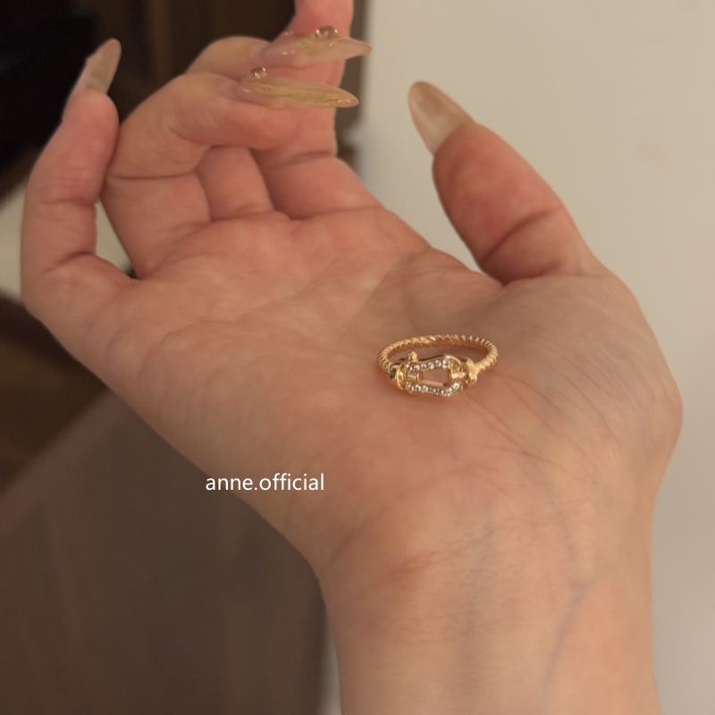 铜合金戒指 【J175】轻奢高级感马蹄扣麻花戒圈设计时尚简约戒指