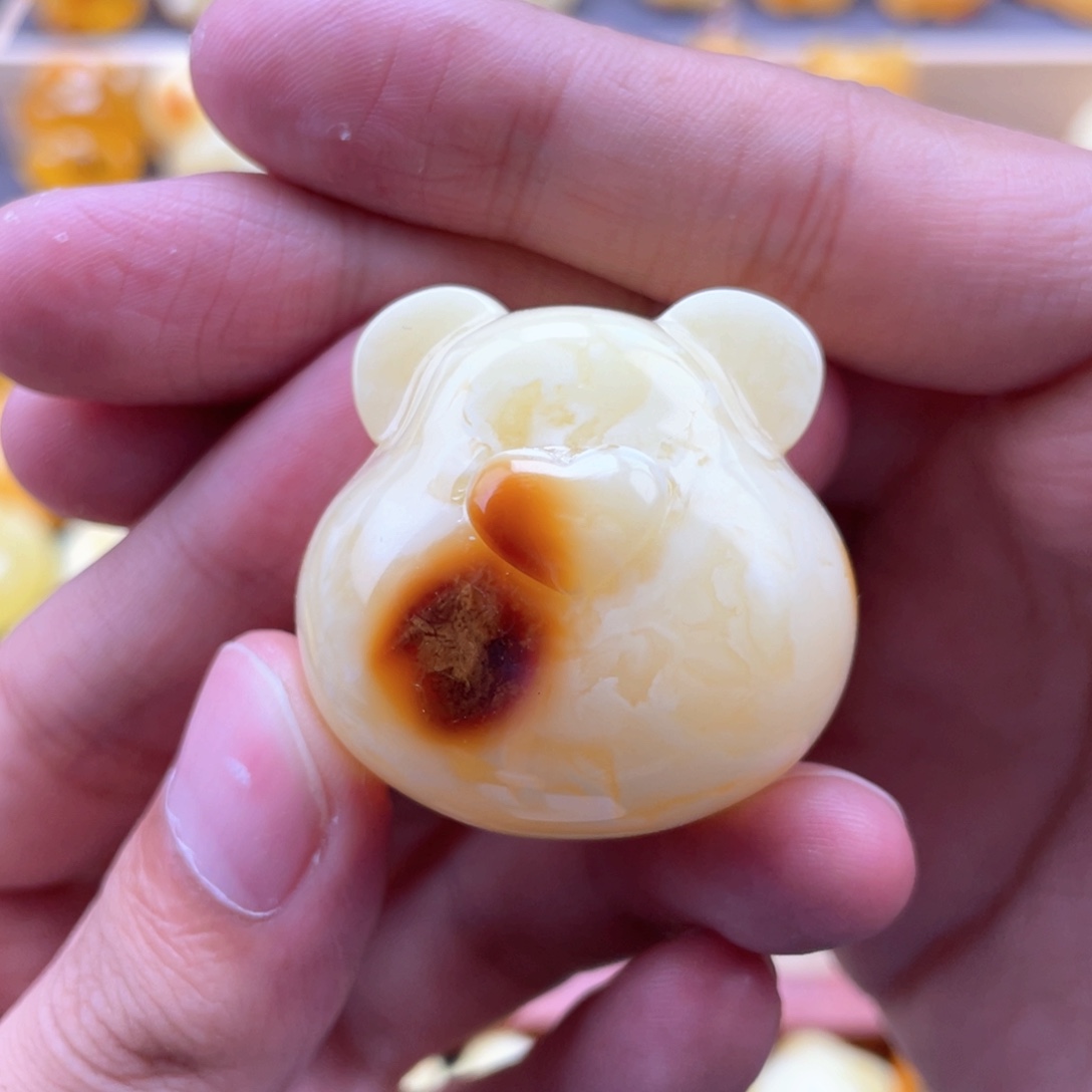 琥珀未镶嵌裸石蜜蜡