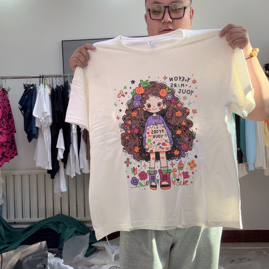 大码女装半袖女孩