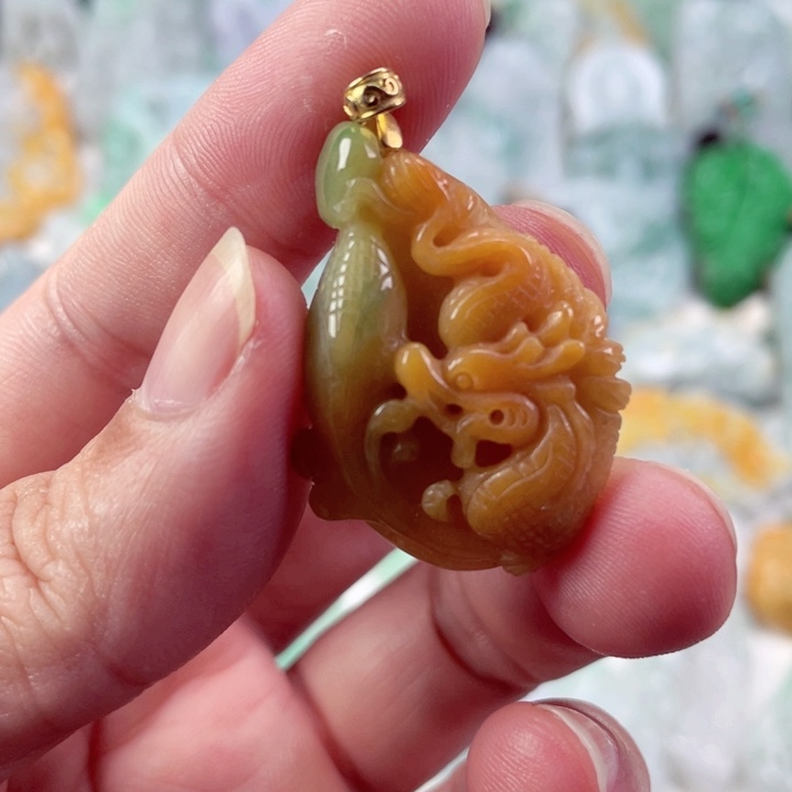 翡翠未镶嵌吊坠(不含链)