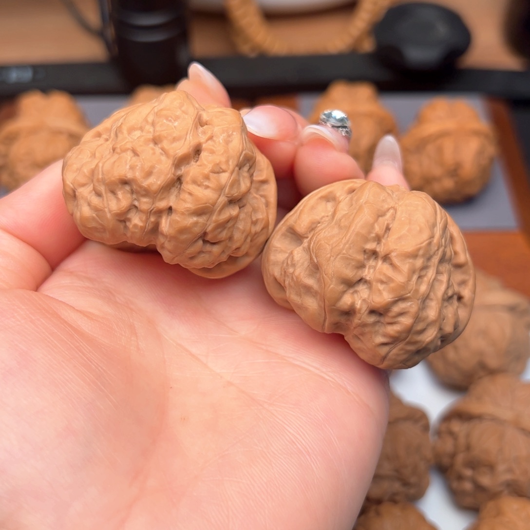 文玩核桃把件蛤蟆42全品