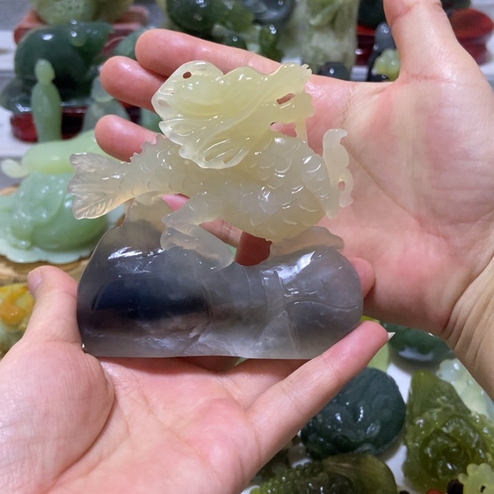 【闪购商品】蛇纹石玉把件未镶嵌