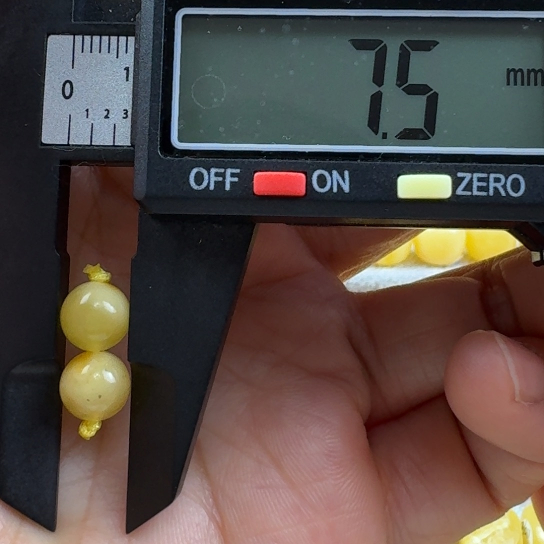 蜜蜡未镶嵌裸石15杂