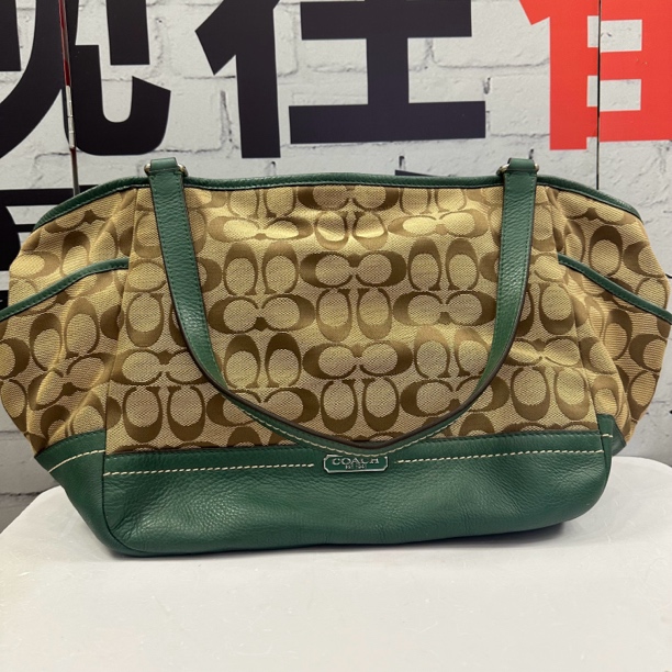 95新 COACH/蔻驰 A127 29*24