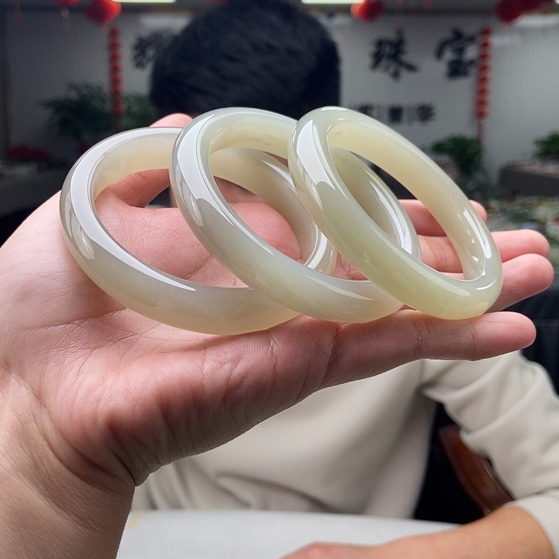 和田玉52-61颜色多样性发拍一发一未镶嵌