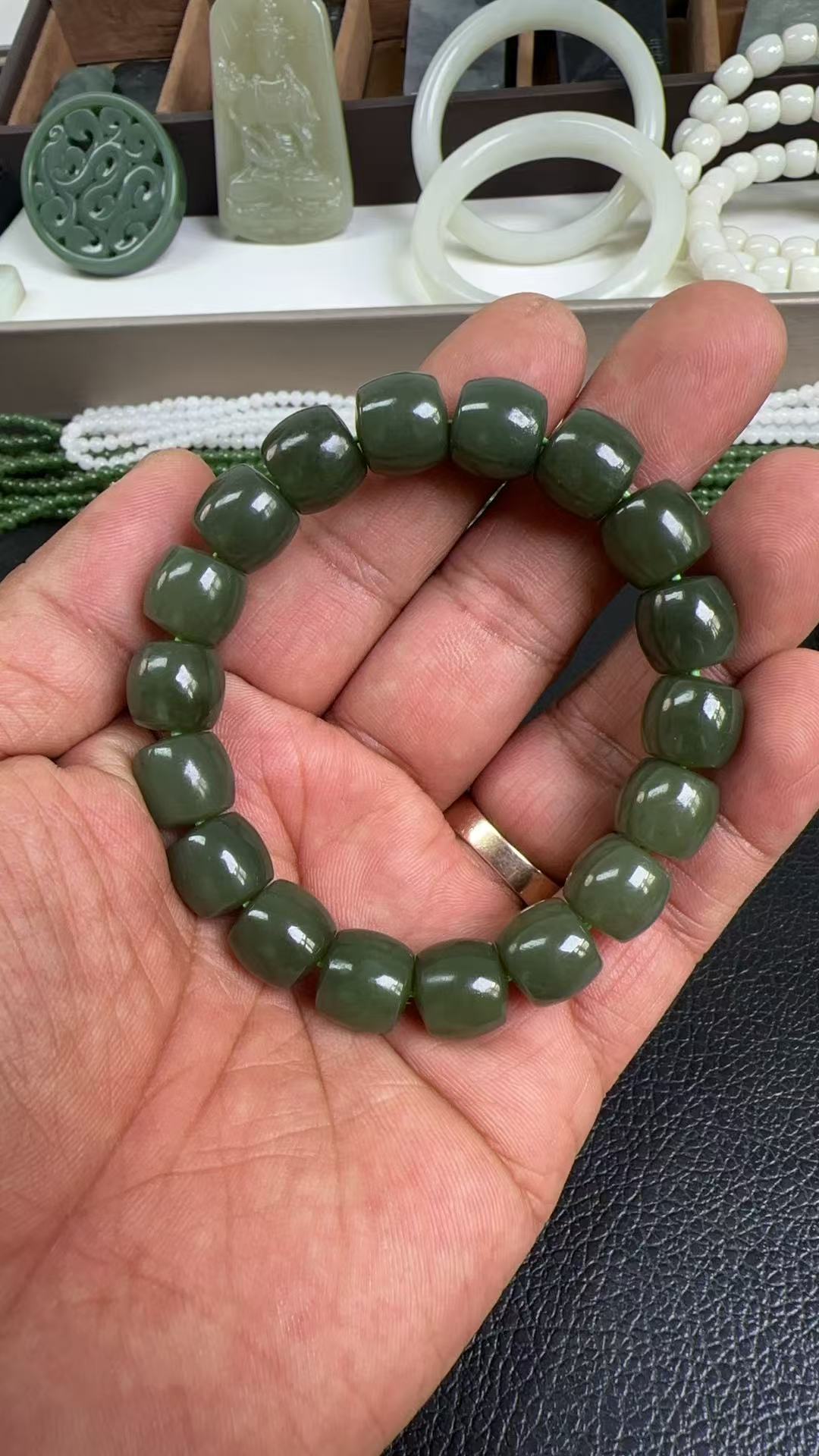 《老白精选》纯天然新疆青黄口和田玉手串